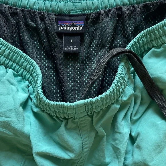 Patagonia Swimming Shorts Men Large Blue Teal Outdoor Lined Baggies 4” Inseam - Picture 5 of 6